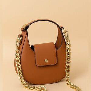 Chic Round Faux Leather Crossbody Bag with Gold Chain Detail❤️💋